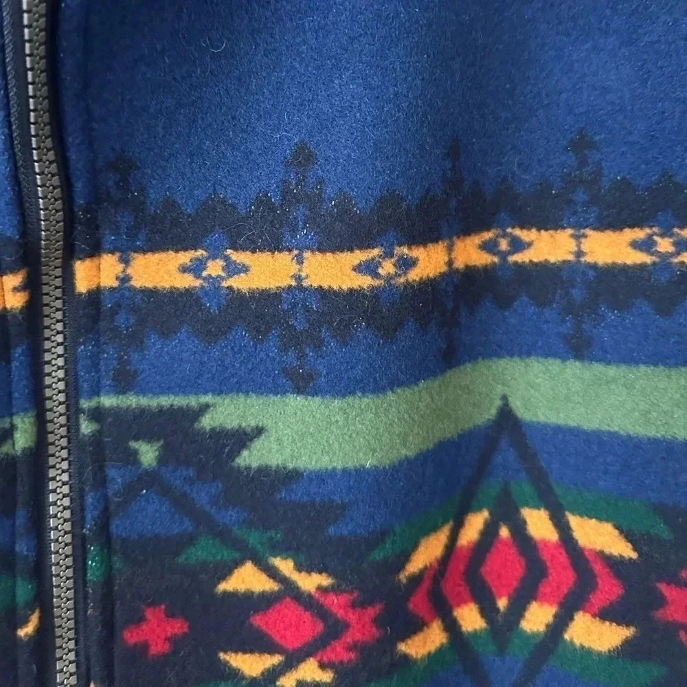 Pendleton Blue Jacket With Multicolor Pattern - image 4